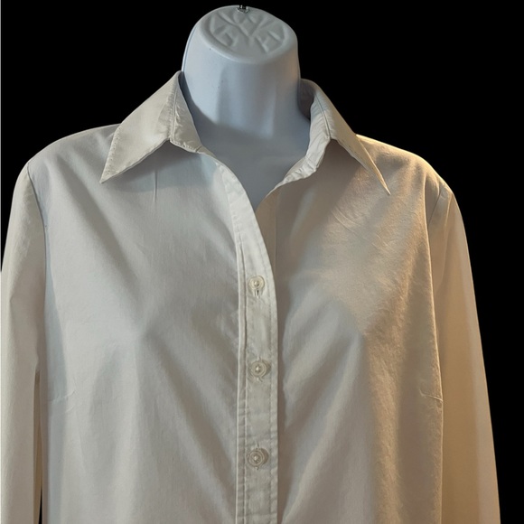 Tahari L/Sleeve Women’s Button Front, Fitted Back WhiteTop Size 10 French Cuffs. - Picture 2 of 8